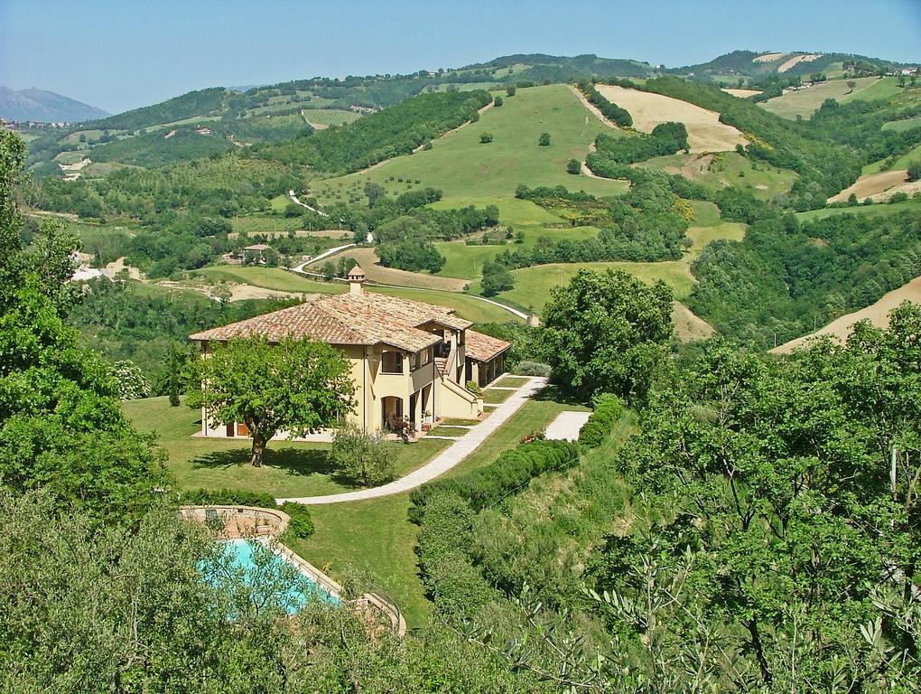 Agriturismo Castagna Alta Valfabbrica 外观 照片