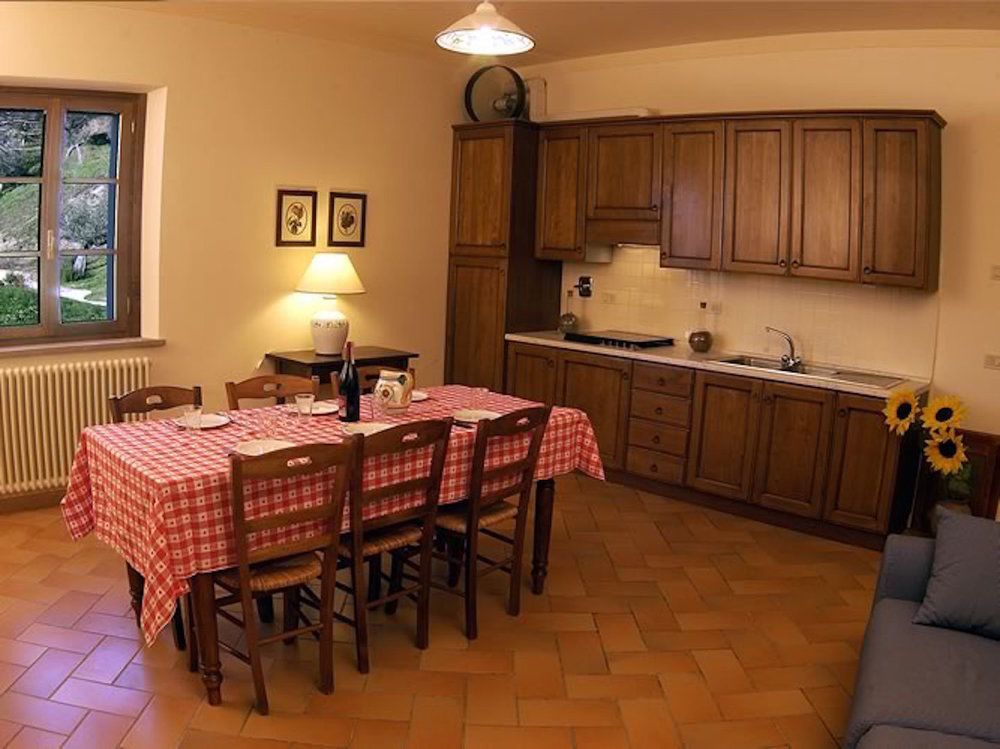 Agriturismo Castagna Alta Valfabbrica 外观 照片